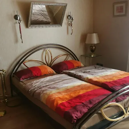 Gaestehaus Am Rathaus Hotel *