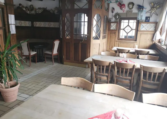 Gaestehaus Am Rathaus * Поттенштайн